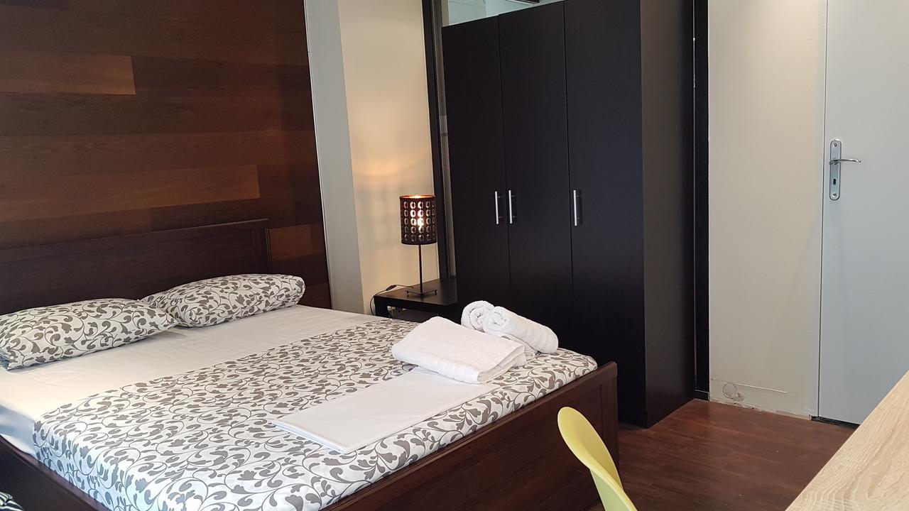 Errathens Cherry And Berry Apartments - Athens Center Ngoại thất bức ảnh