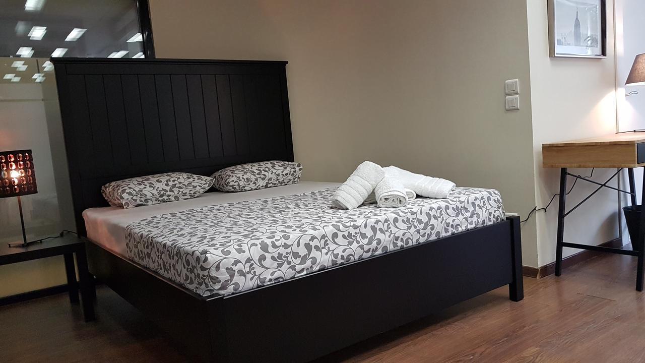 Errathens Cherry And Berry Apartments - Athens Center Ngoại thất bức ảnh