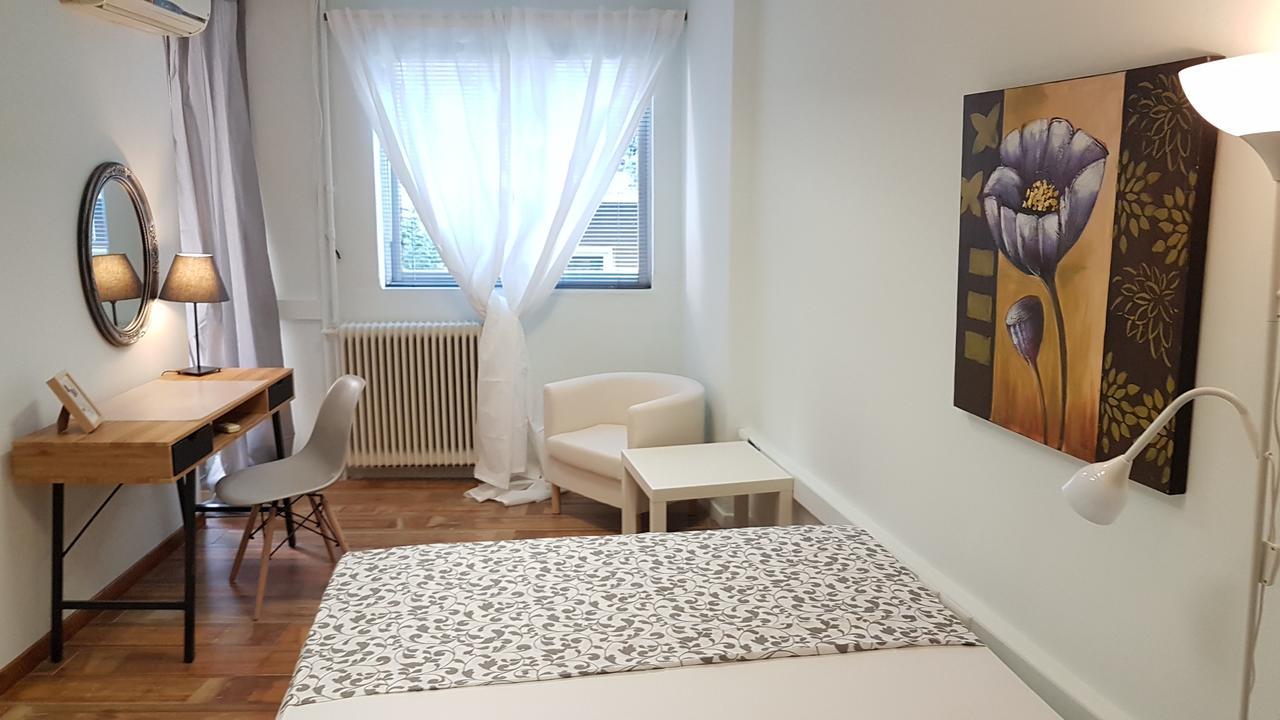 Errathens Cherry And Berry Apartments - Athens Center Ngoại thất bức ảnh